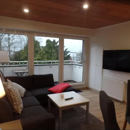 Gemuetliche Dachgeschoss Apartament