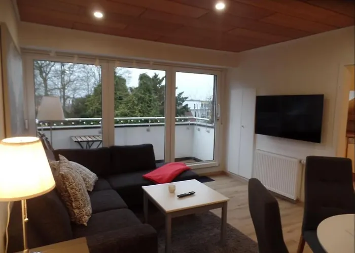 Gemuetliche Dachgeschoss Apartamento